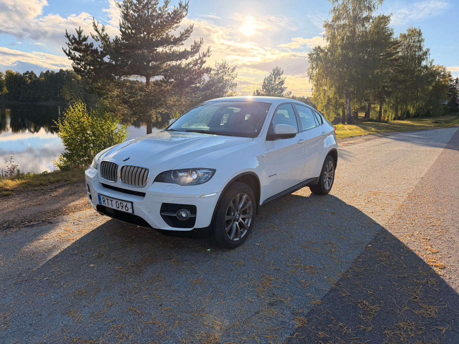 BMW X6 xDrive40d Steptronic, 306hp, 2012