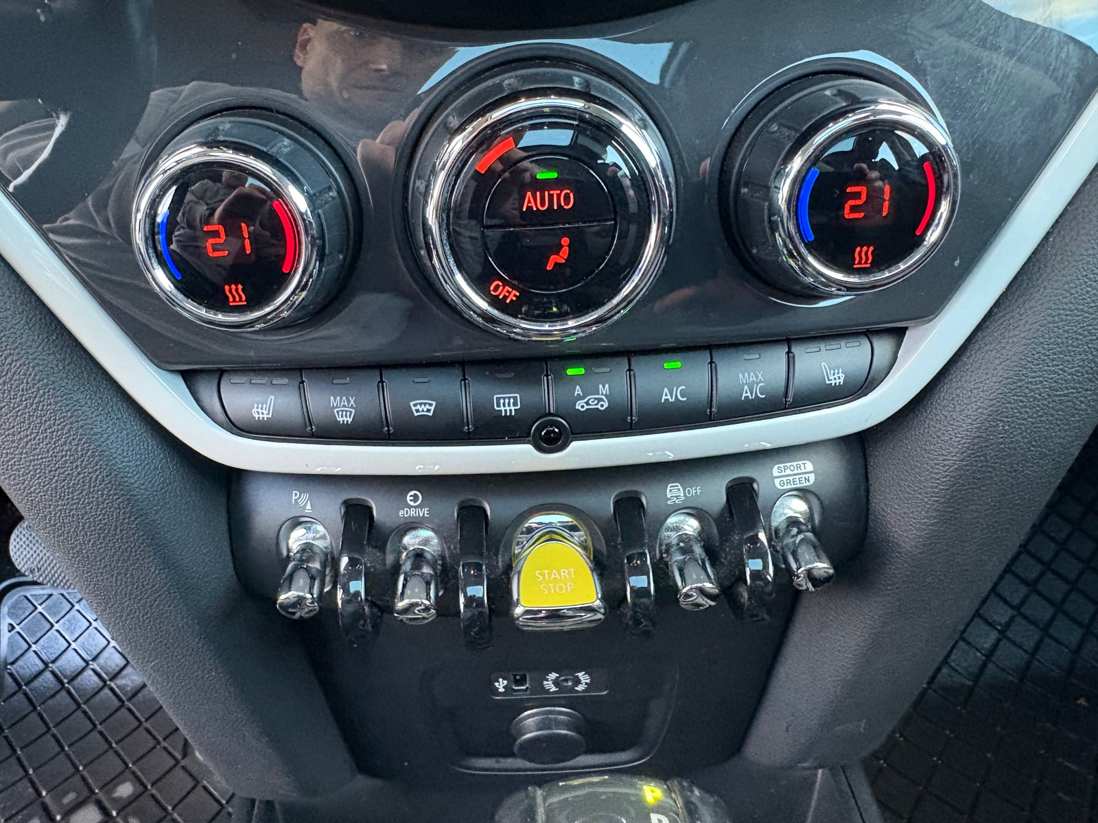 MINI Countryman Cooper SE ALL4 Automatisk, 6-trinn, 224hk, 2018