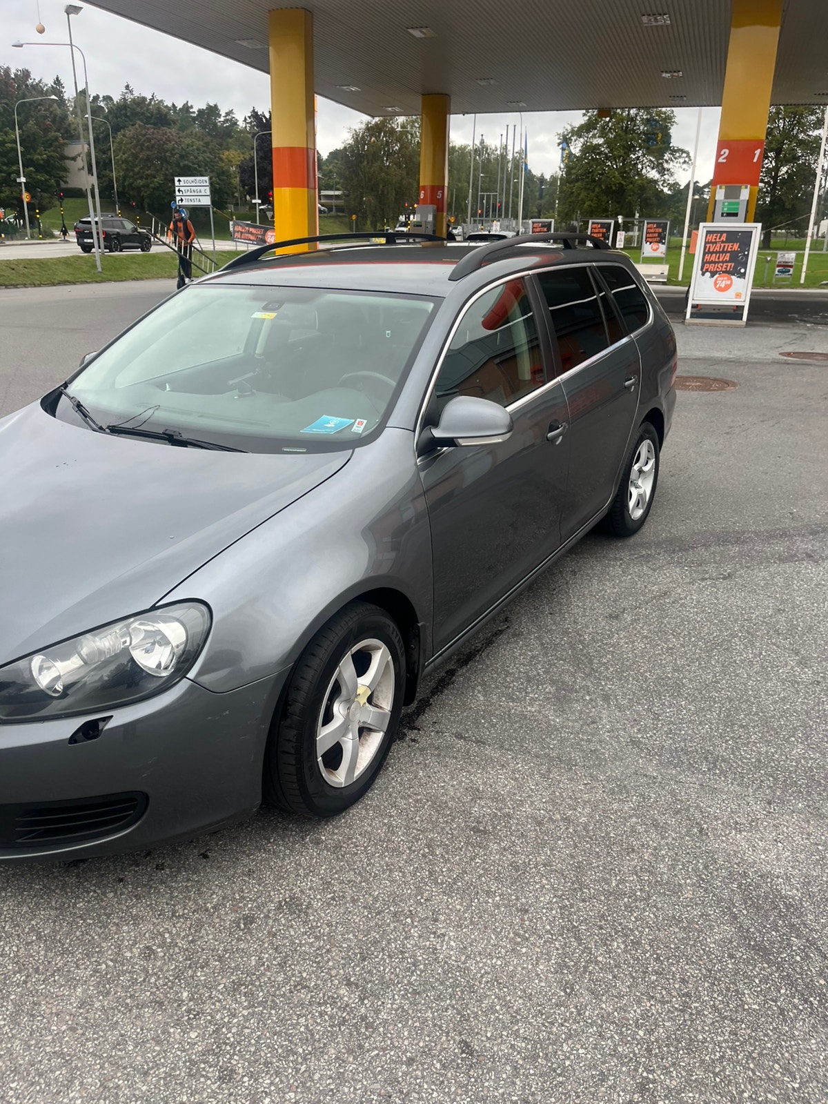 Volkswagen Golf Variant 1.6 TDI DPF BMT DSG Sequential, 7-trins, 105ps, 2012