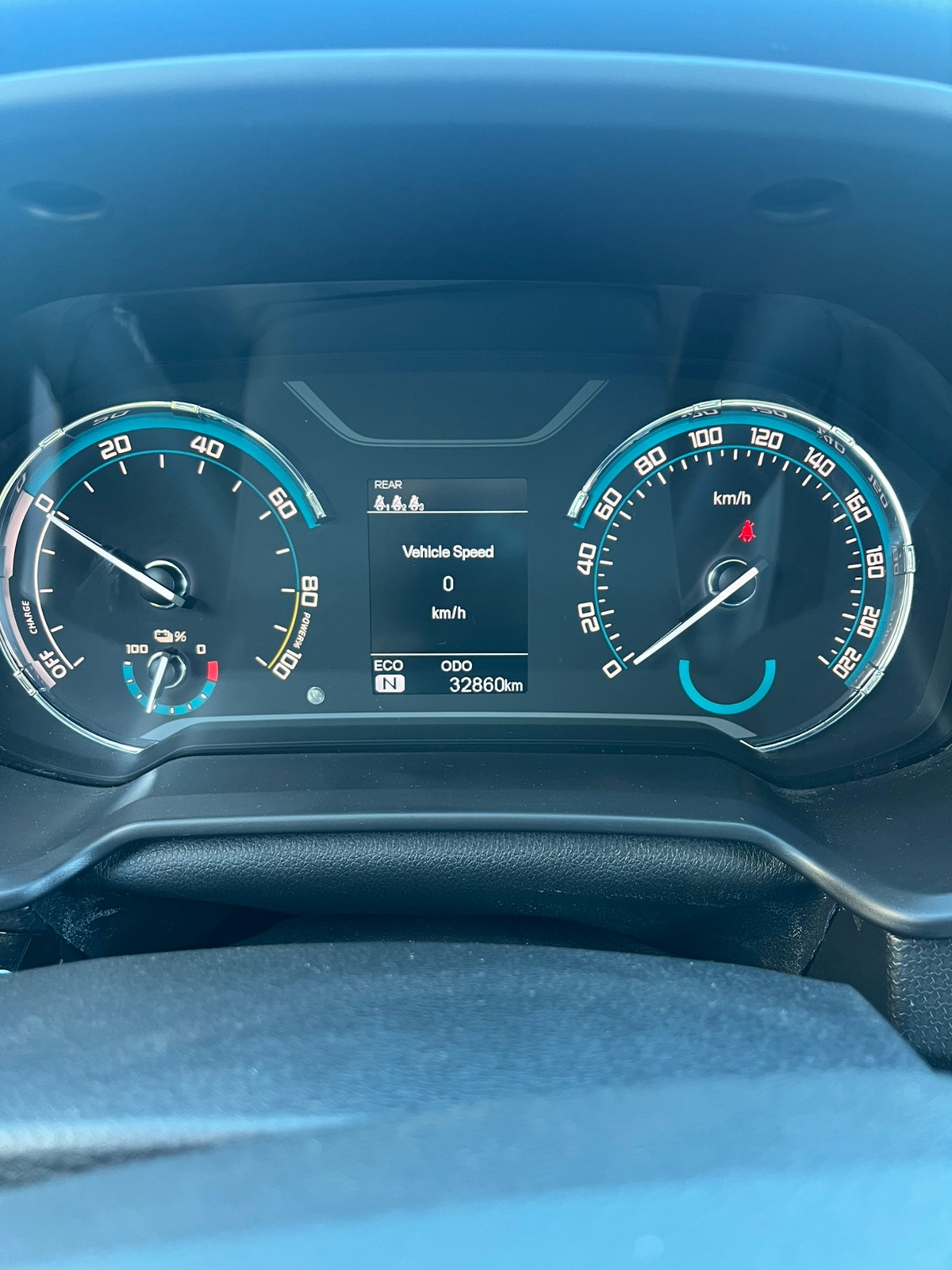 Maxus T90 EV 88.5 kWh, 180ps, 2022