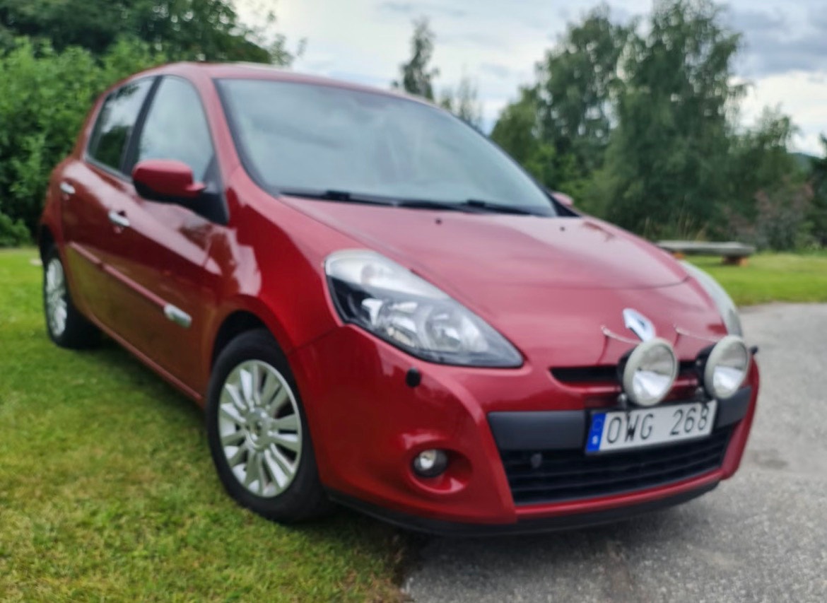 Renault Clio 5-dörrars Halvkombi 1.2 E85 Manuell, 75hk, 2010