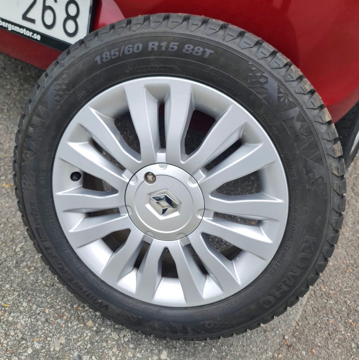 Renault Clio 5-dörrars Halvkombi 1.2 E85 Manuell, 75hk, 2010