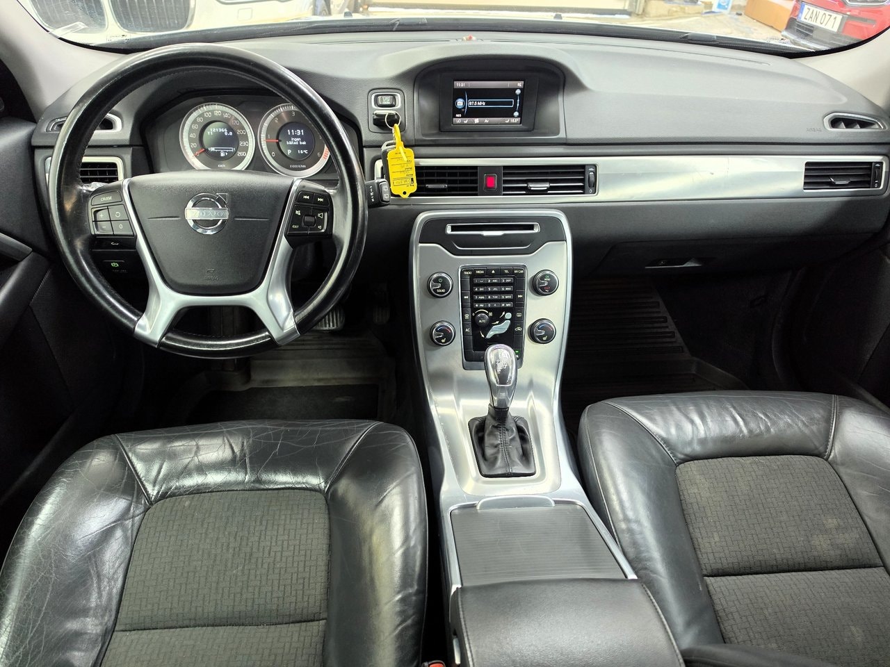 Volvo V70 D2 Powershift, 115hp, 2013