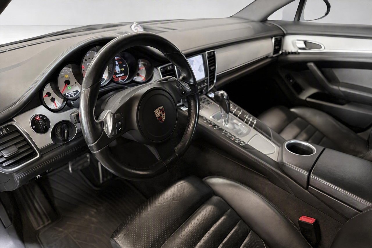 Porsche Panamera Turbo PDK | 500 ch | BVA | Sport Chrono | Bose | Toit ouvrant | Sièges ventilés | Régulateur adaptatif