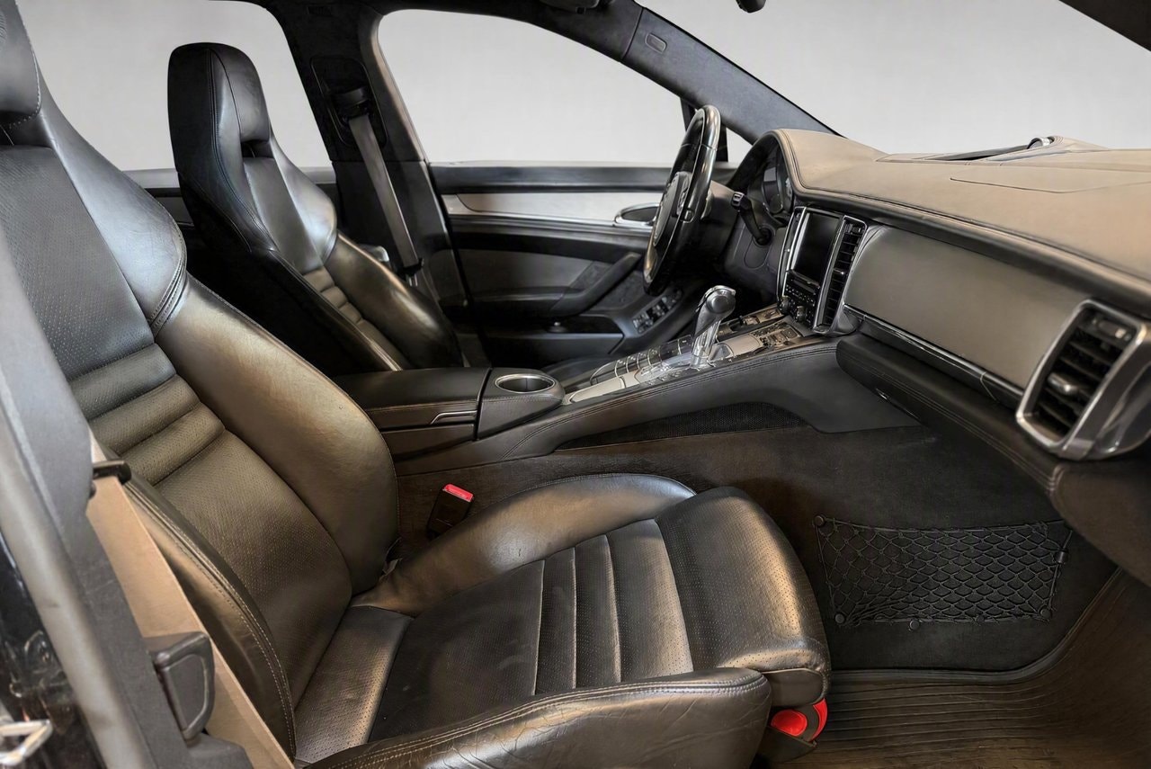 Porsche Panamera Turbo PDK | 500 ch | BVA | Sport Chrono | Bose | Toit ouvrant | Sièges ventilés | Régulateur adaptatif