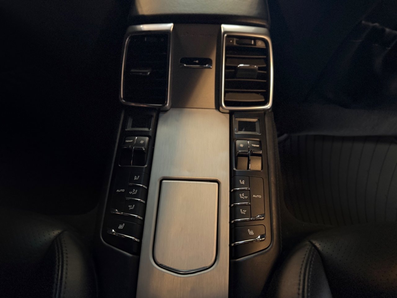 Porsche Panamera Turbo PDK | 500 ch | BVA | Sport Chrono | Bose | Toit ouvrant | Sièges ventilés | Régulateur adaptatif