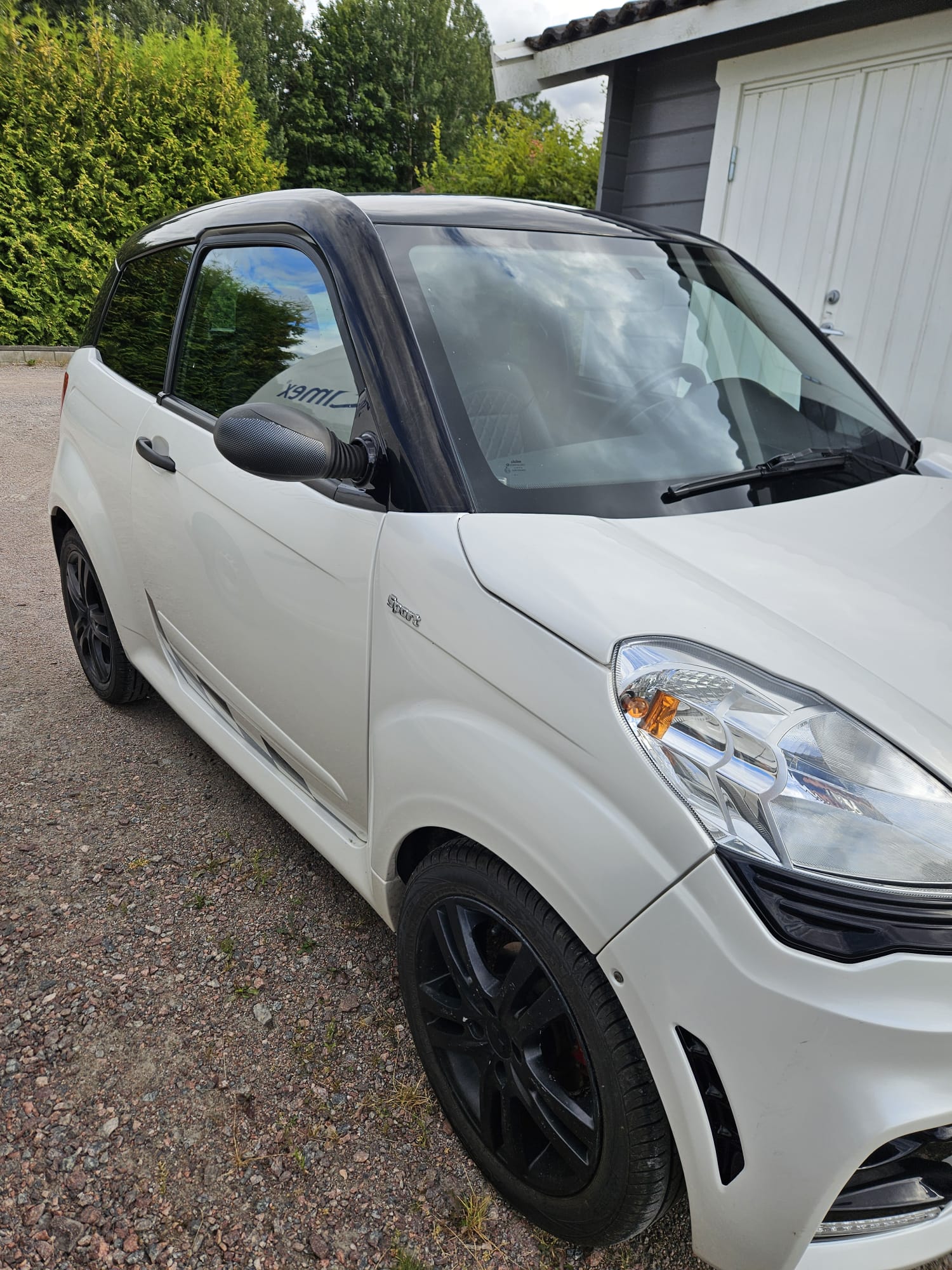 Ligier JS50L 0.5 DCI CVT, 5ps, 2017