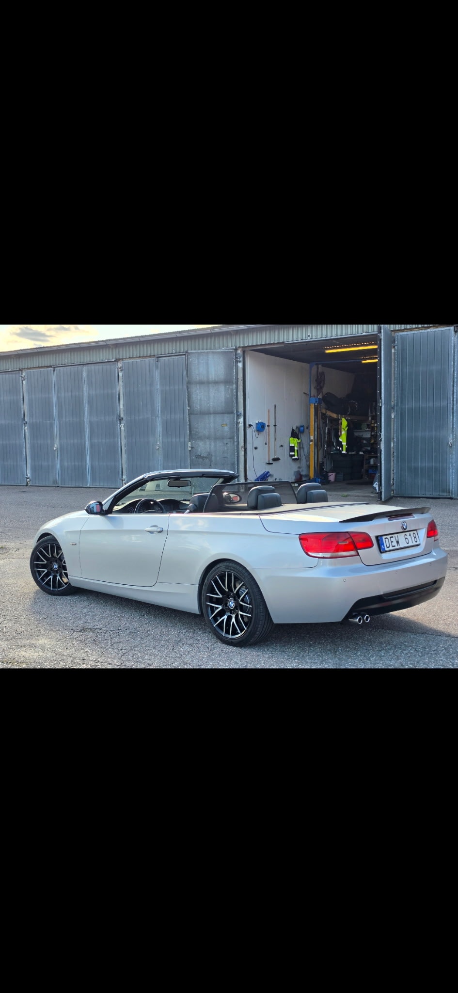 BMW 320i Convertible Automatic, 6-trins, 170ps, 2007