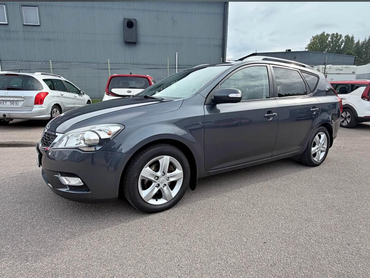 Kia cee'd_sw 1.6 CRDi Automatic, 128hp, 2012