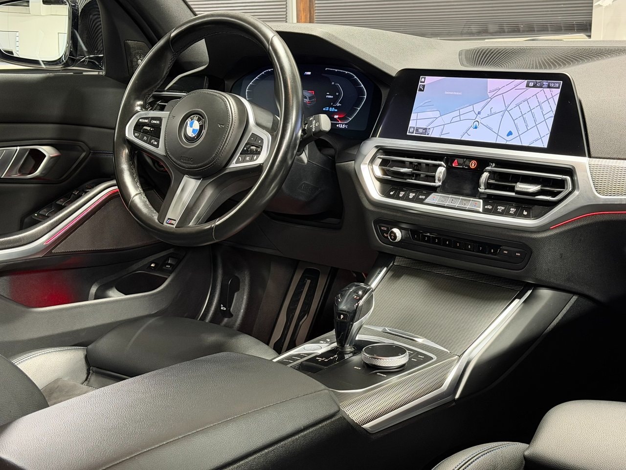 BMW 330e Touring Steptronic, 8-trins, 292ps, 2021