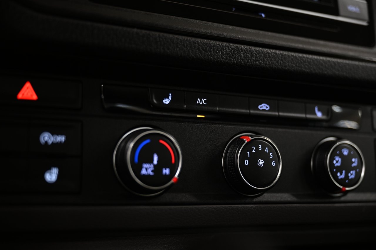 Volkswagen Crafter Chassi 35 2.0 TDI Automatic, 140hp, 2022