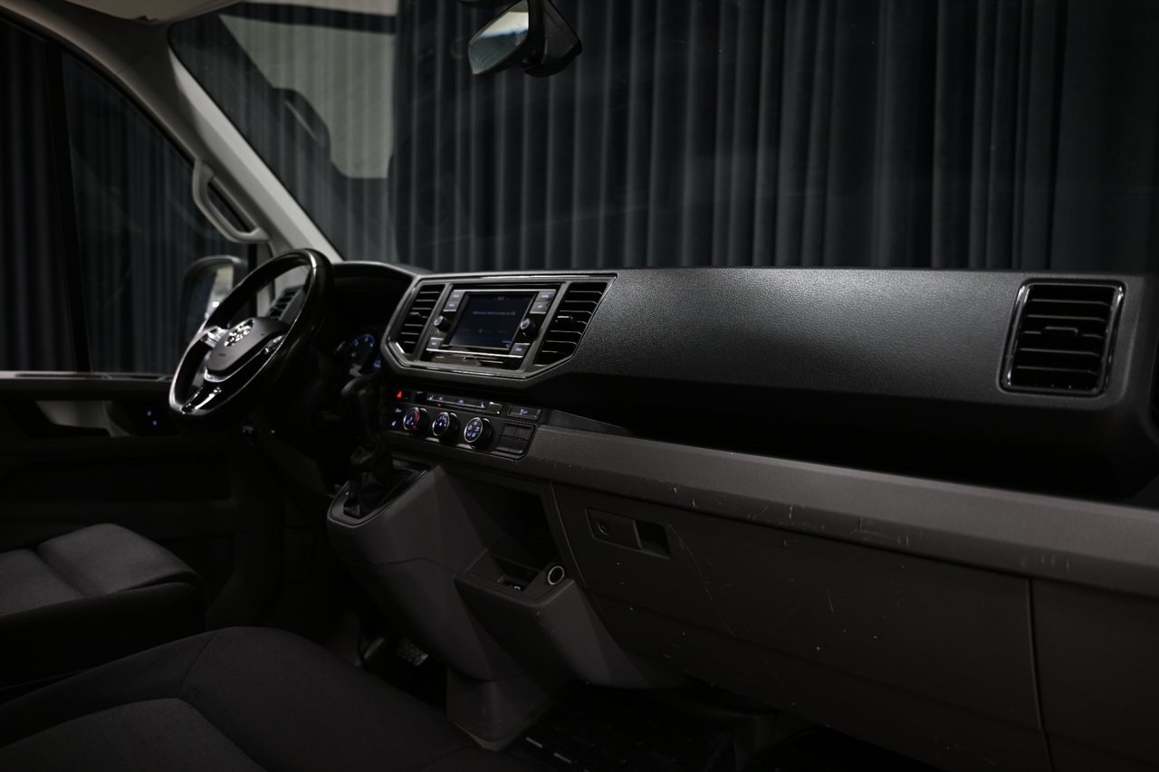 Volkswagen Crafter Chassi 35 2.0 TDI Automatic, 140hp, 2022