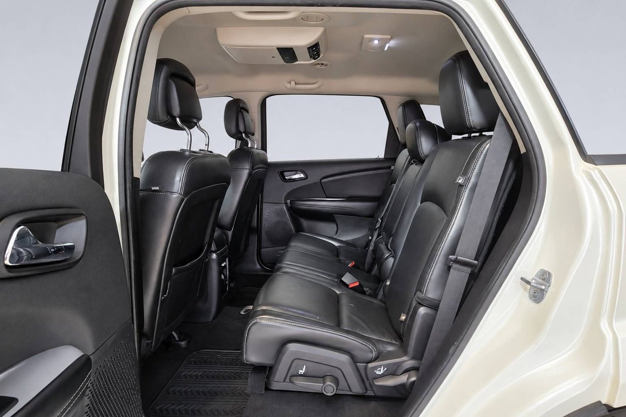 Fiat Freemont 2.0 Multijet AWD | 170 ch | BVA | 7 places | Cuir | GPS | Caméra de recul | Accès sans clé | Attelage