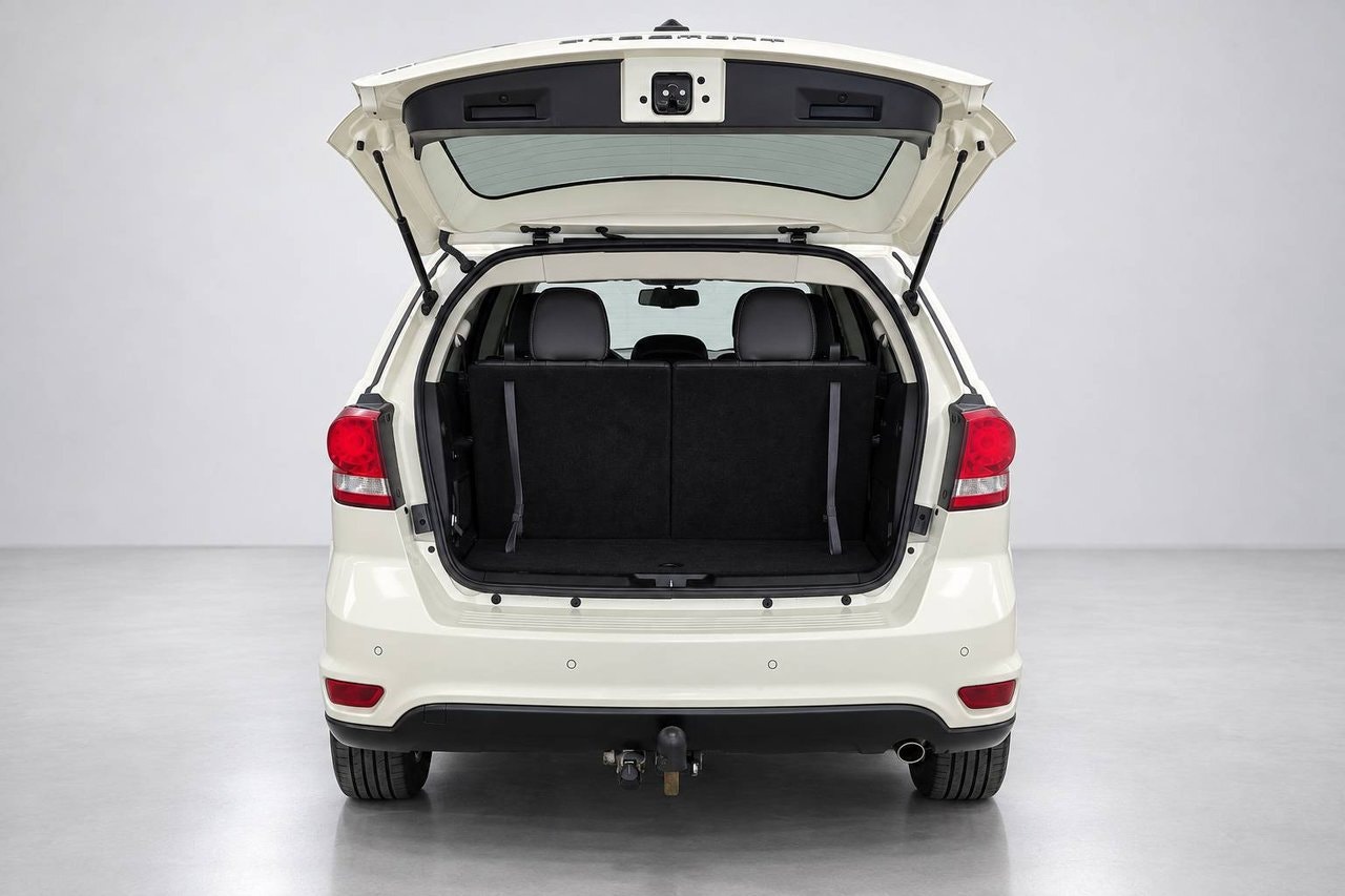Fiat Freemont 2.0 Multijet AWD | 170 ch | BVA | 7 places | Cuir | GPS | Caméra de recul | Accès sans clé | Attelage