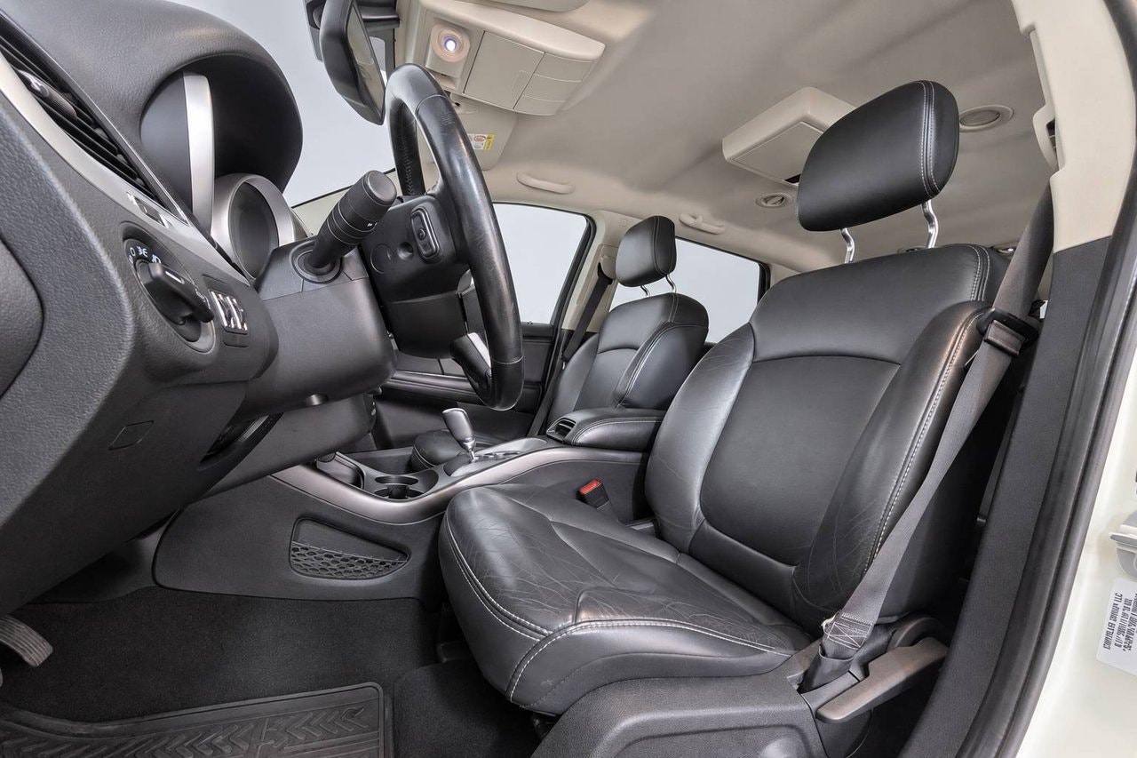 Fiat Freemont 2.0 Multijet AWD | 170 ch | BVA | 7 places | Cuir | GPS | Caméra de recul | Accès sans clé | Attelage