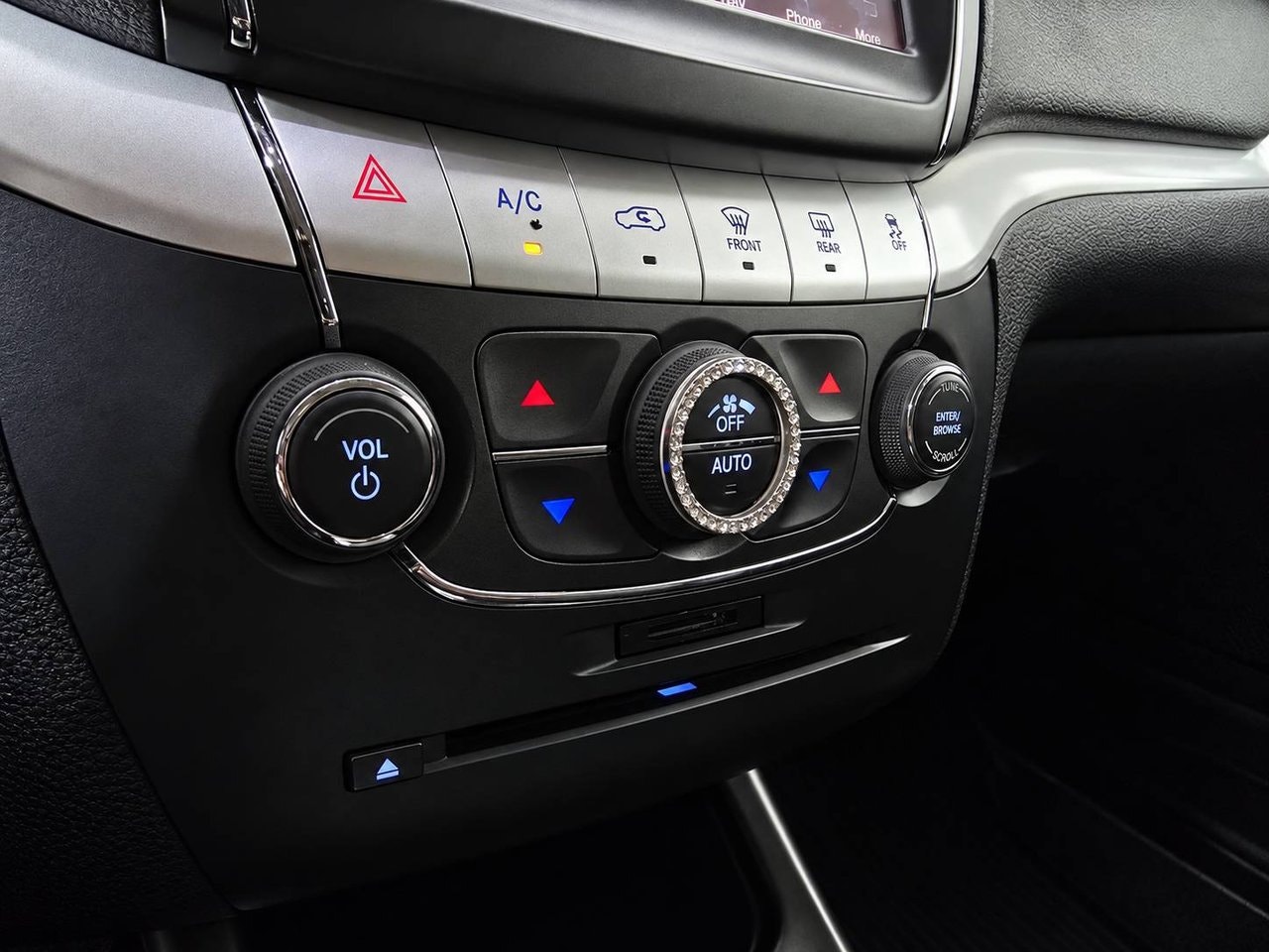 Fiat Freemont 2.0 Multijet AWD | 170 ch | BVA | 7 places | Cuir | GPS | Caméra de recul | Accès sans clé | Attelage