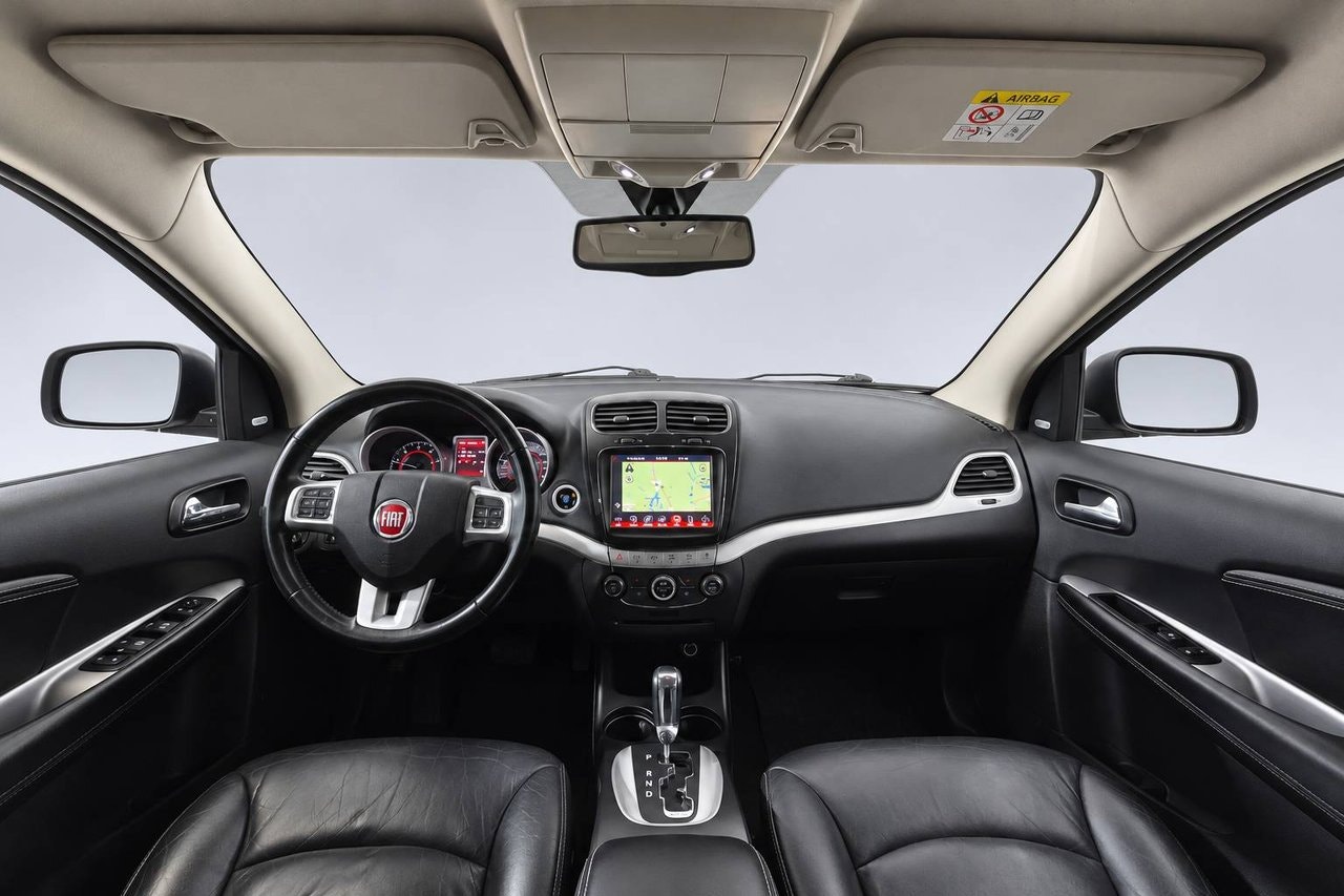 Fiat Freemont 2.0 Multijet AWD | 170 ch | BVA | 7 places | Cuir | GPS | Caméra de recul | Accès sans clé | Attelage