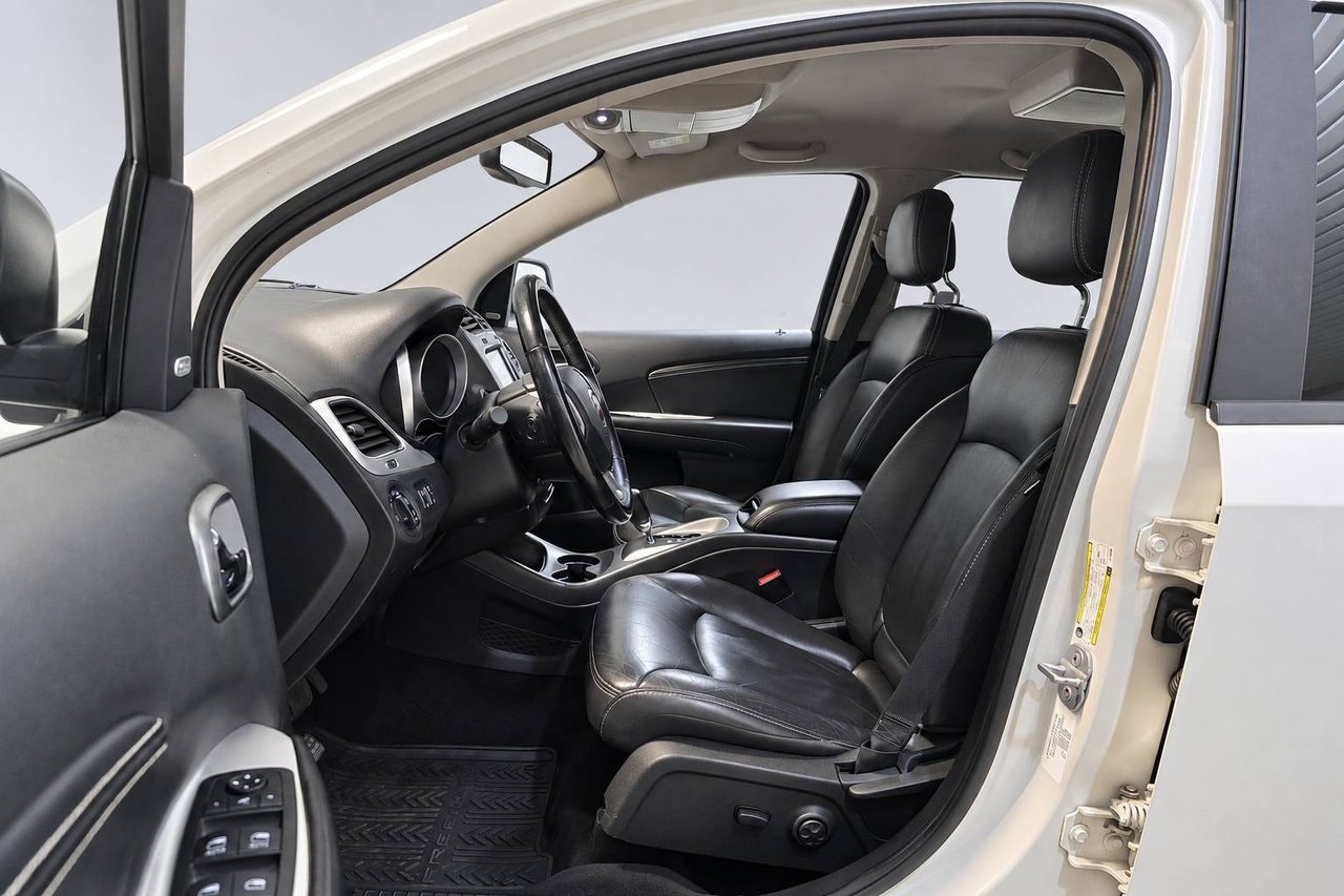 Fiat Freemont 2.0 Multijet AWD | 170 ch | BVA | 7 places | Cuir | GPS | Caméra de recul | Accès sans clé | Attelage