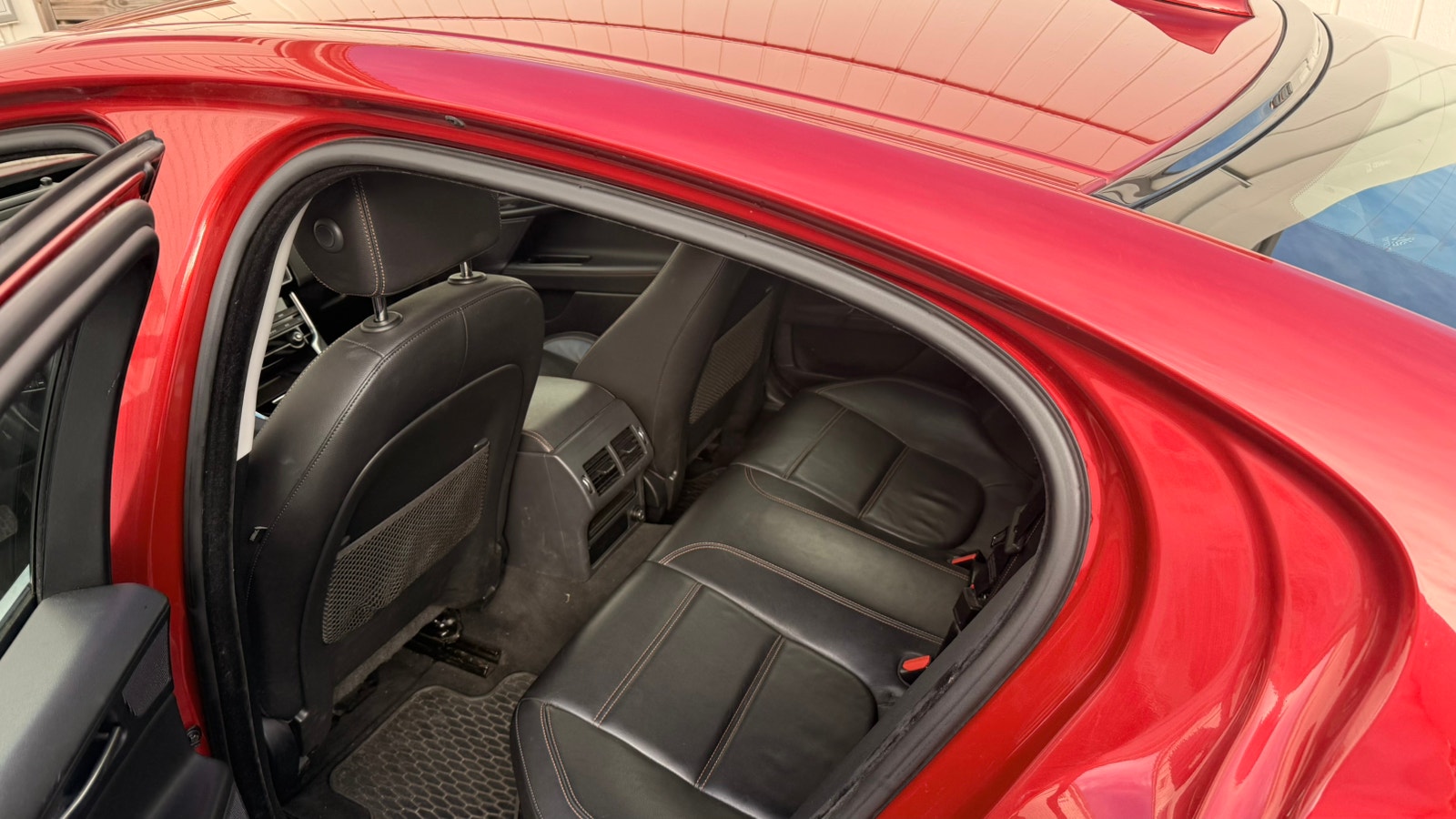 Jaguar XE 20d Automatic, 8-trins, 180ps, 2016