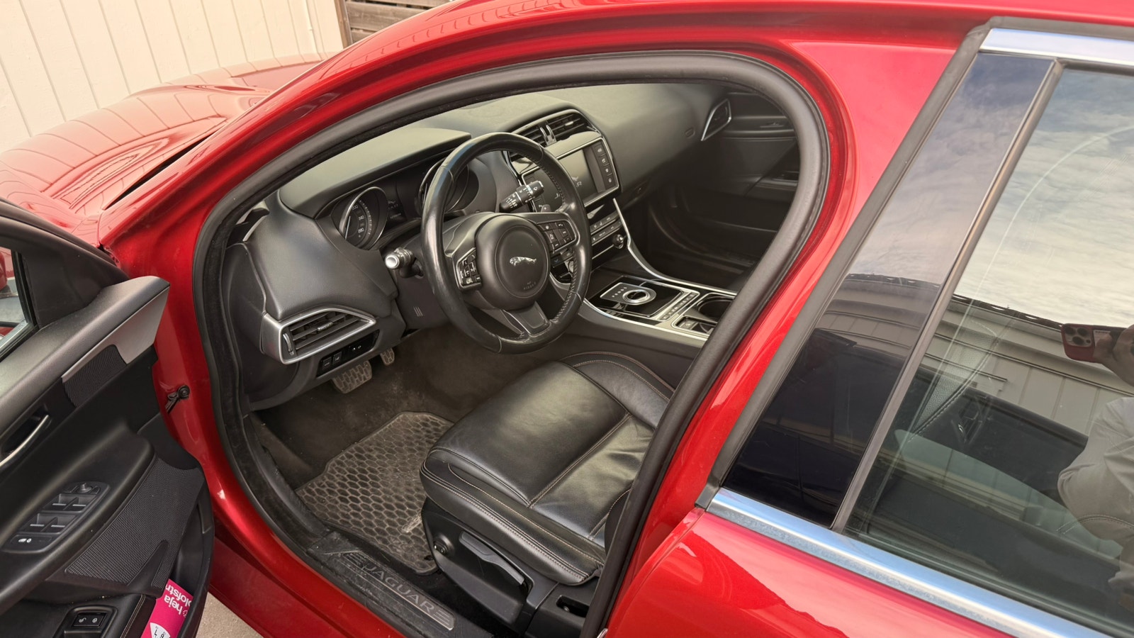 Jaguar XE 20d Automatic, 8-trins, 180ps, 2016