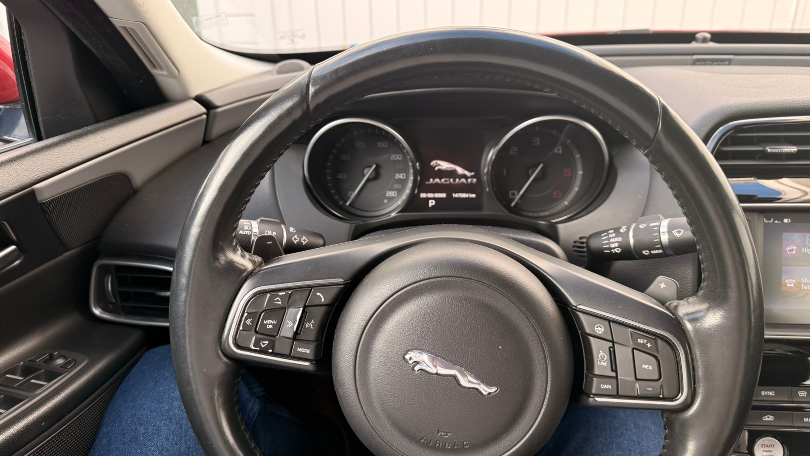 Jaguar XE 20d Automatic, 8-trins, 180ps, 2016