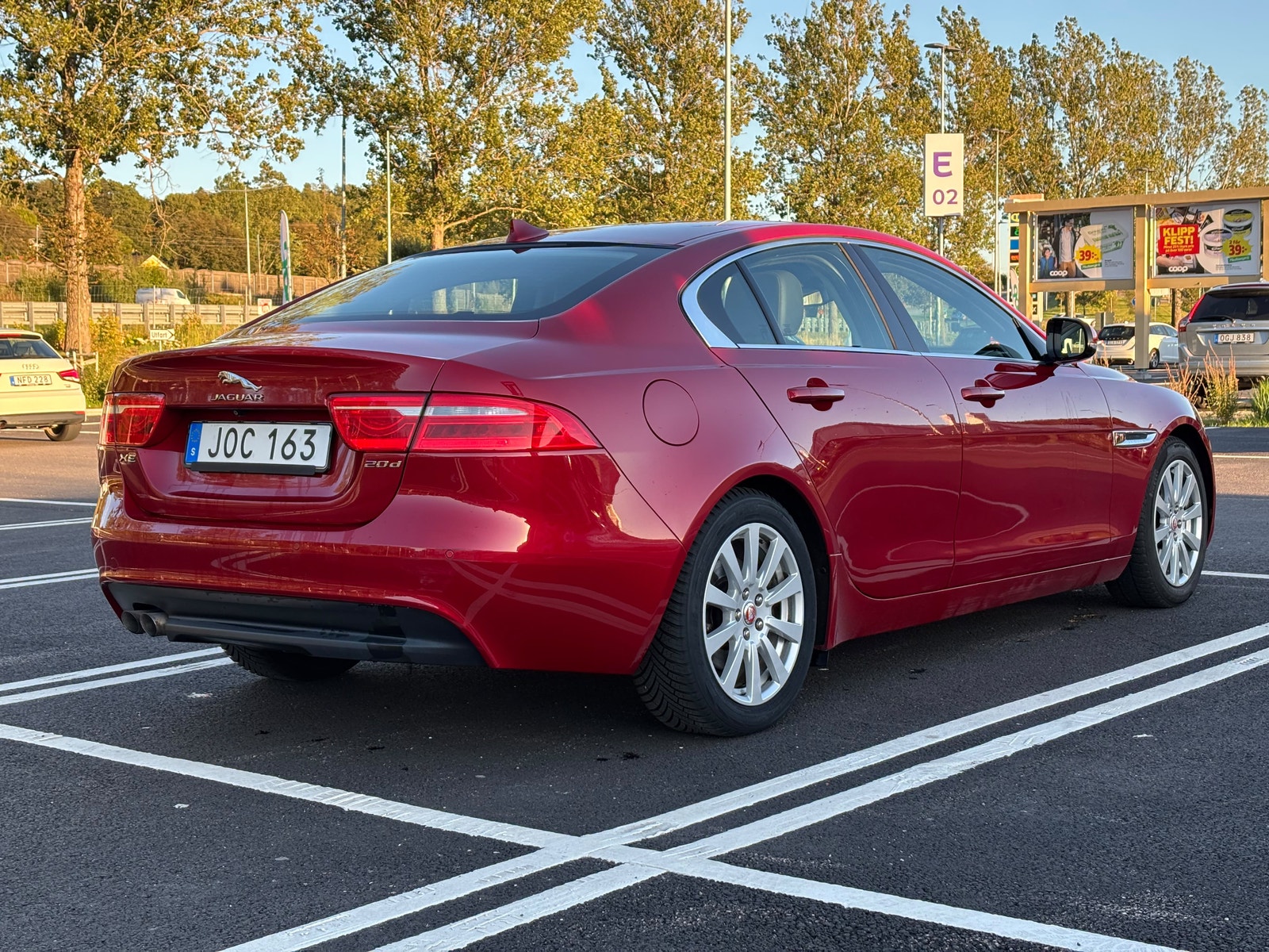 Jaguar XE 20d Automatic, 8-trins, 180ps, 2016