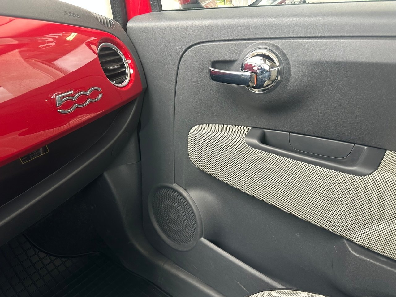 Fiat 500 1.2 8V Manual, 5-trins, 69ps, 2011