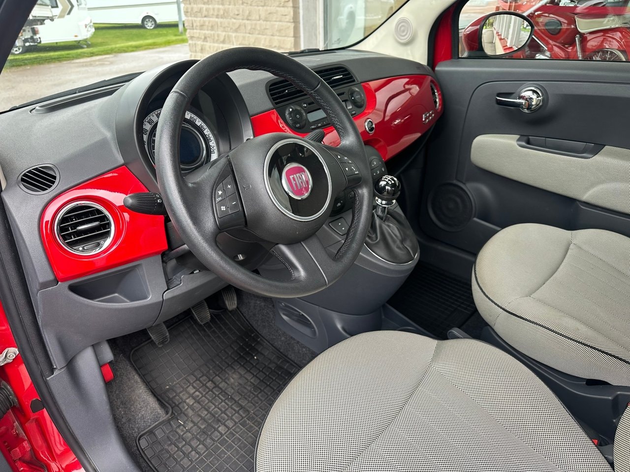 Fiat 500 1.2 8V Manual, 5-trins, 69ps, 2011
