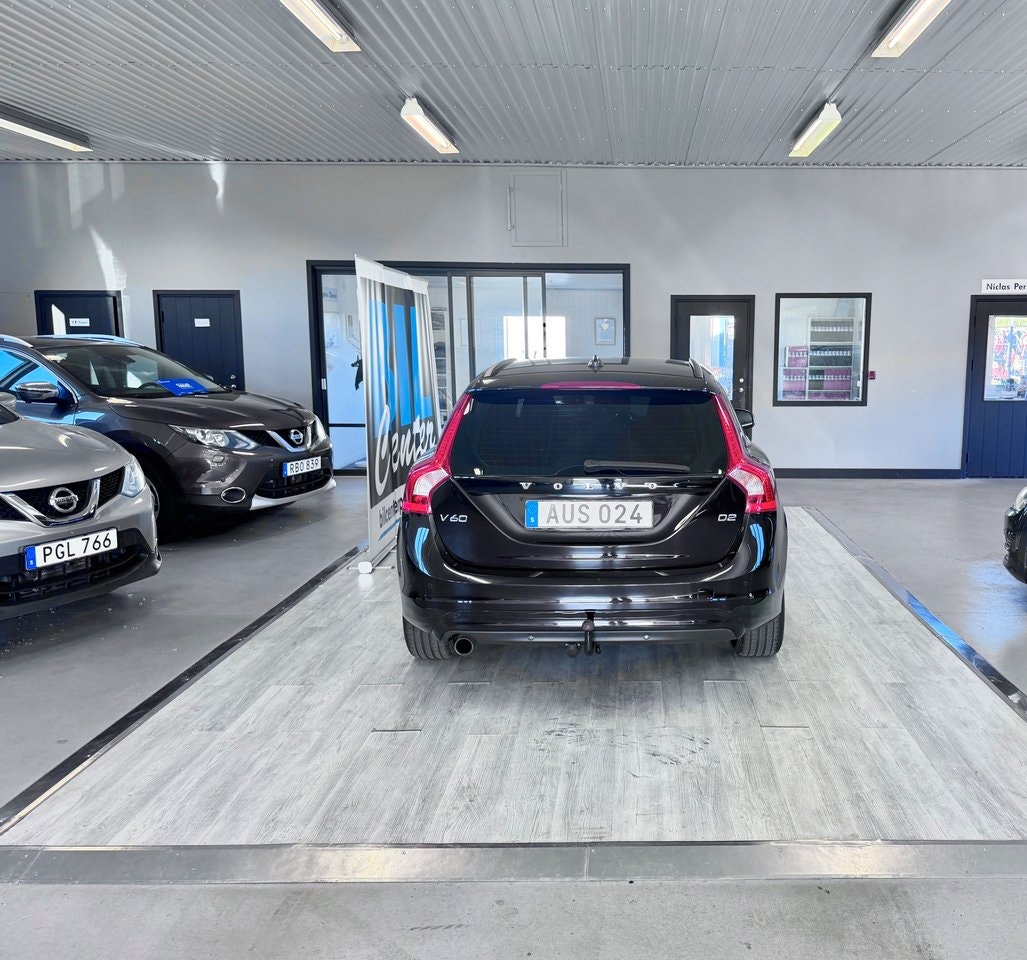 Volvo V60 D2 Powershift, 115hp, 2014