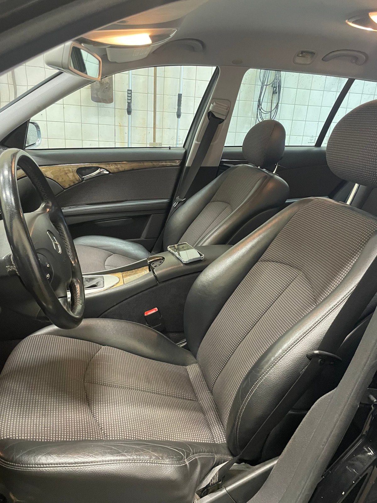 Mercedes-Benz E 200 T Kompressor Manual, 6-trins, 163ps, 2005