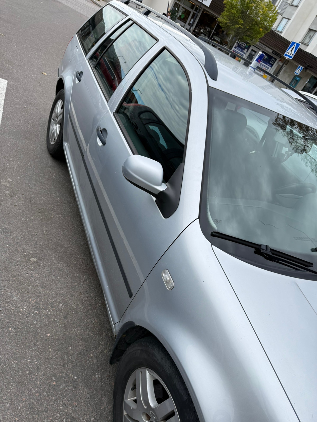 Volkswagen Golf Variant 1.6 Manual, 5-trins, 105ps, 2003