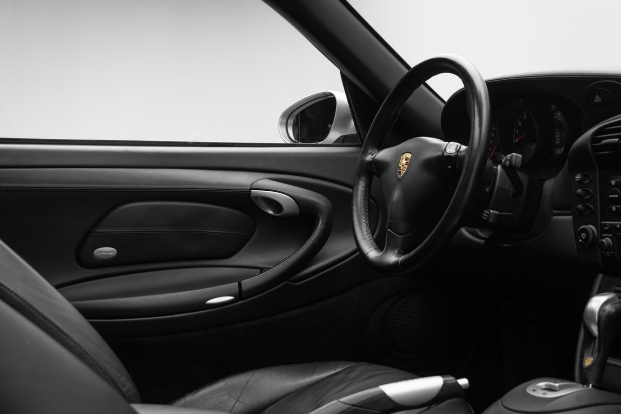 Porsche 911 Carrera 4S TipTronic S, 320hp, 2003