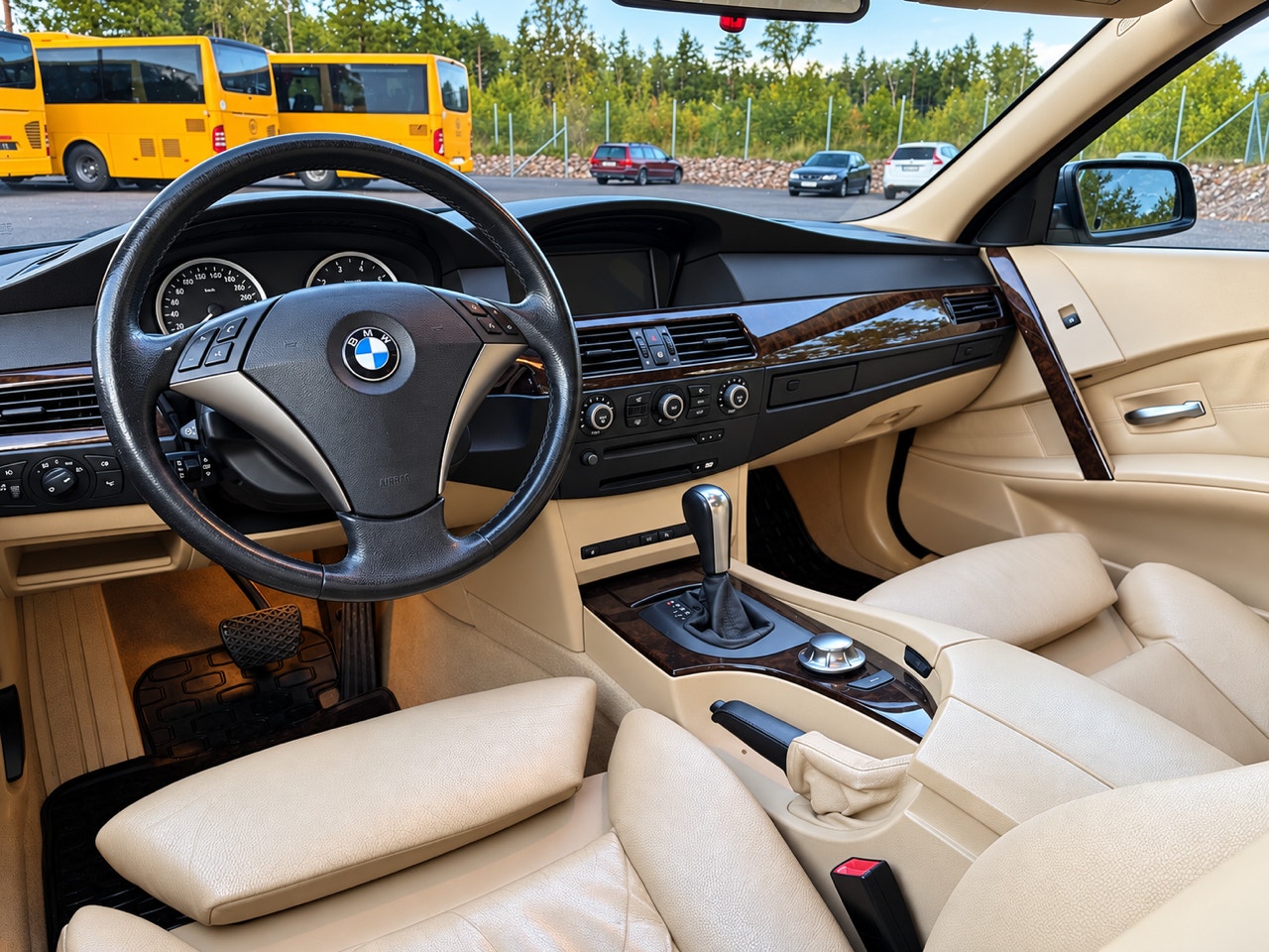 BMW 545i Sedan Automatic, 333hp, 2004