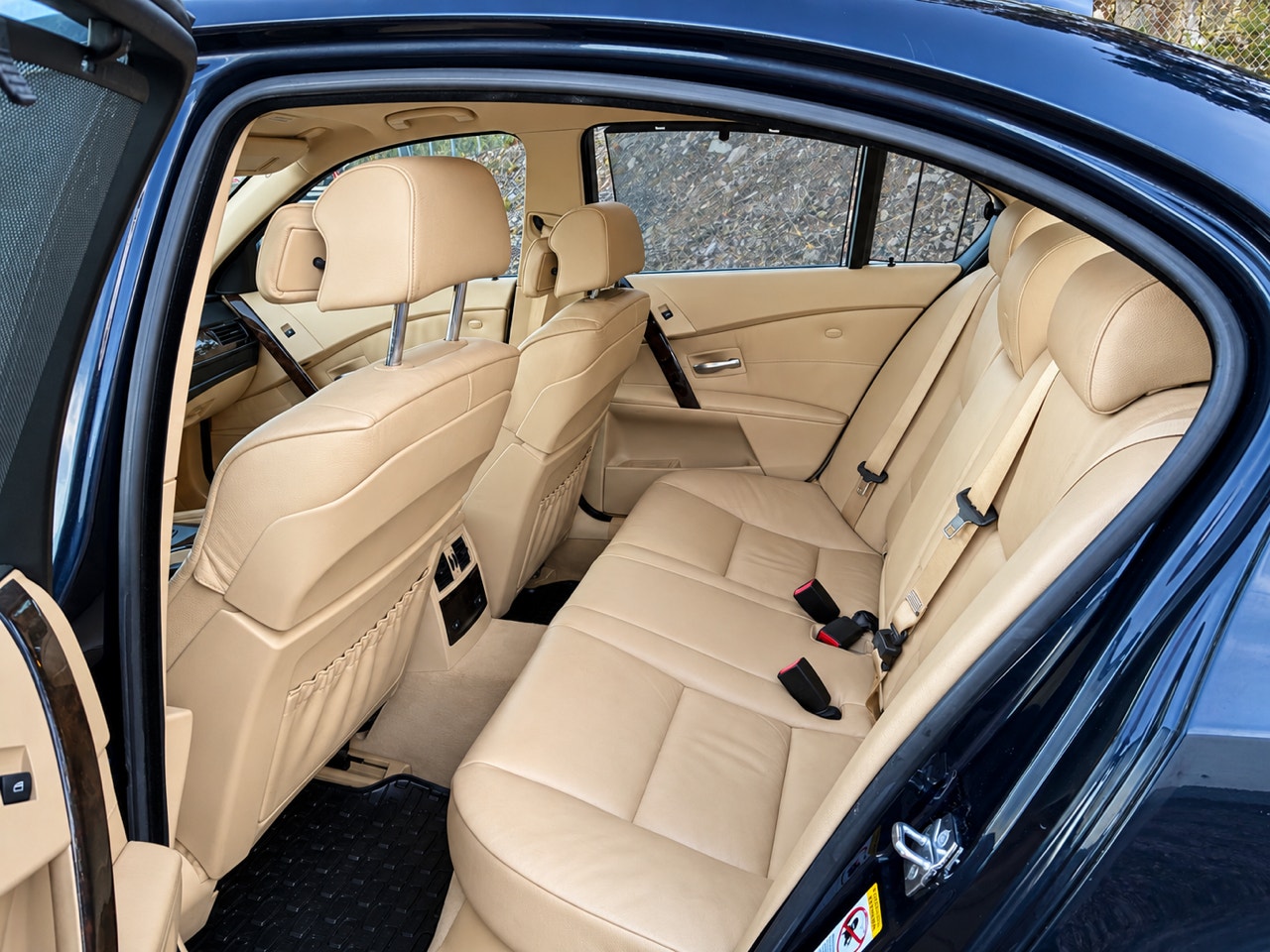 BMW 545i Sedan Automatic, 333hp, 2004