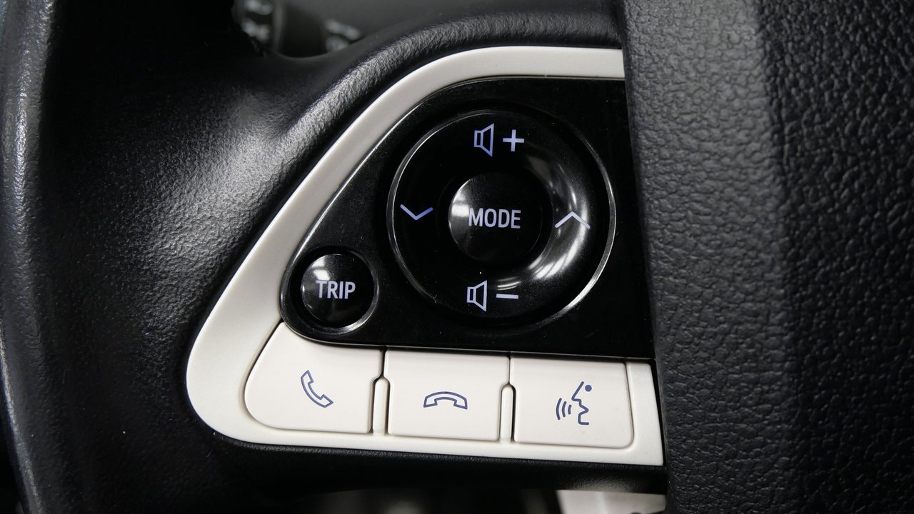 Toyota Prius Plug-in Hybrid 1.8 VVT-i Plug-in CVT, 123hp, 2018