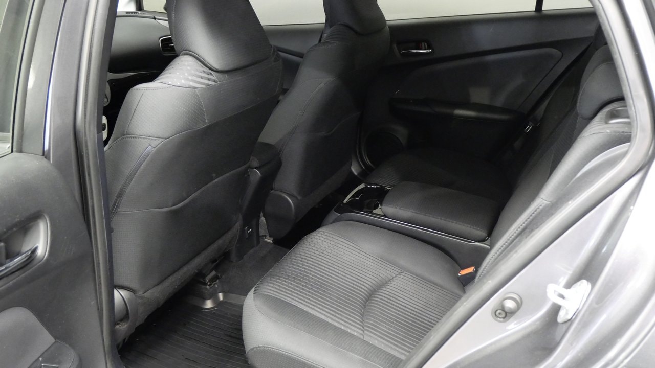 Toyota Prius Plug-in Hybrid 1.8 VVT-i Plug-in CVT, 123hp, 2018