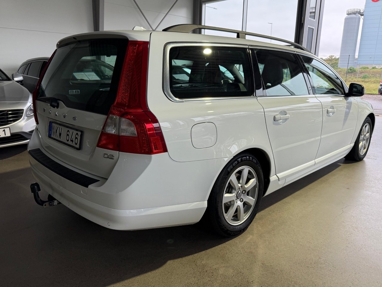 Volvo V70 D2 Powershift, 115hp, 2013