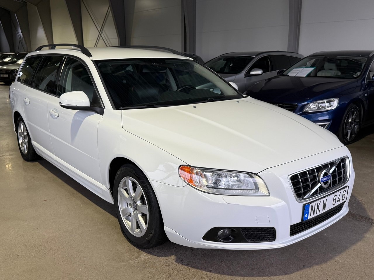 Volvo V70 D2 Powershift, 115hp, 2013