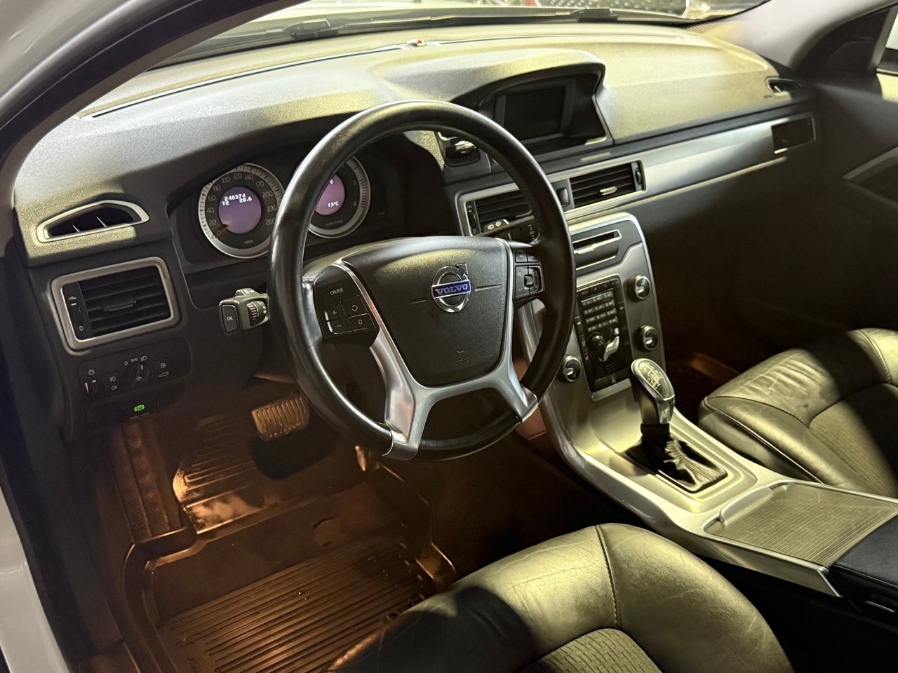 Volvo V70 D2 Powershift, 115hp, 2013