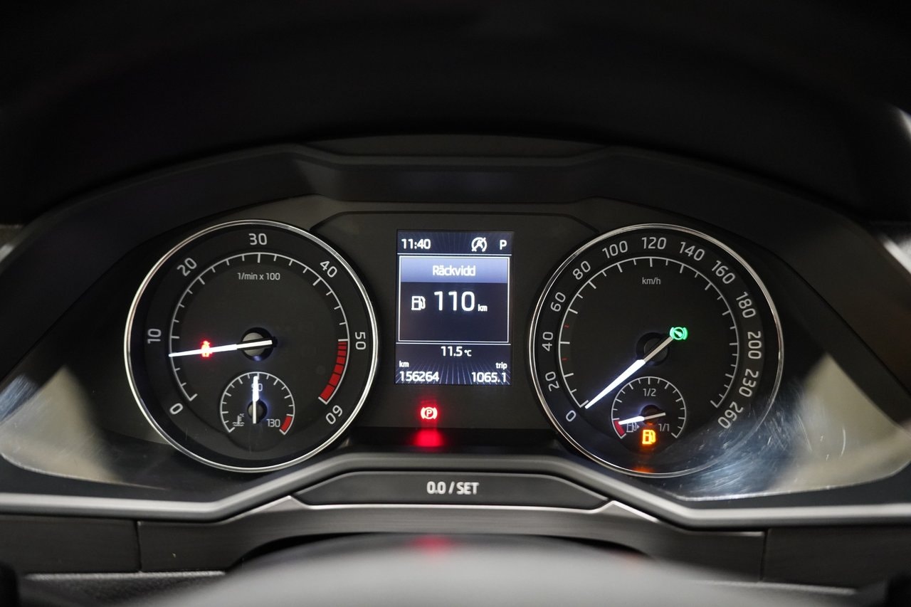 Škoda Superb Kombi 2.0 TDI DSG Sekventiell, 150hk, 2017