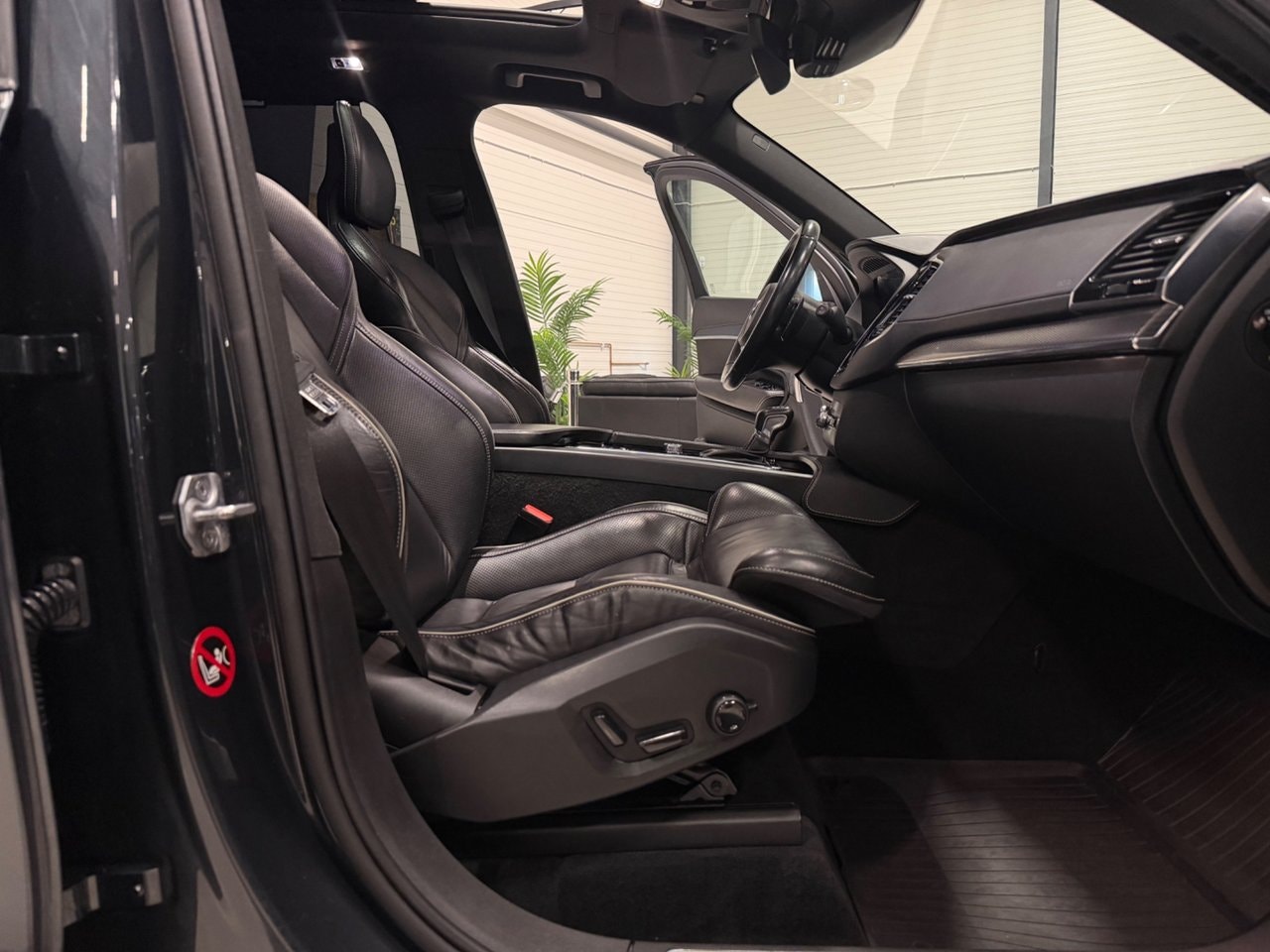 Volvo XC90 7-seater D5 Polestar Optimisation AWD Geartronic, 8-trins, 233ps, 2016