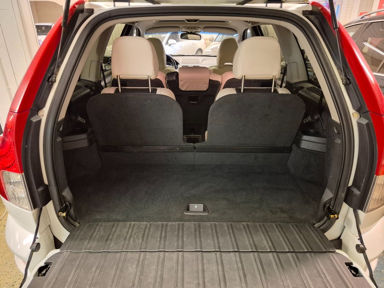Volvo XC90 7-seater D5 AWD Geartronic, 6-trins, 200ps, 2014