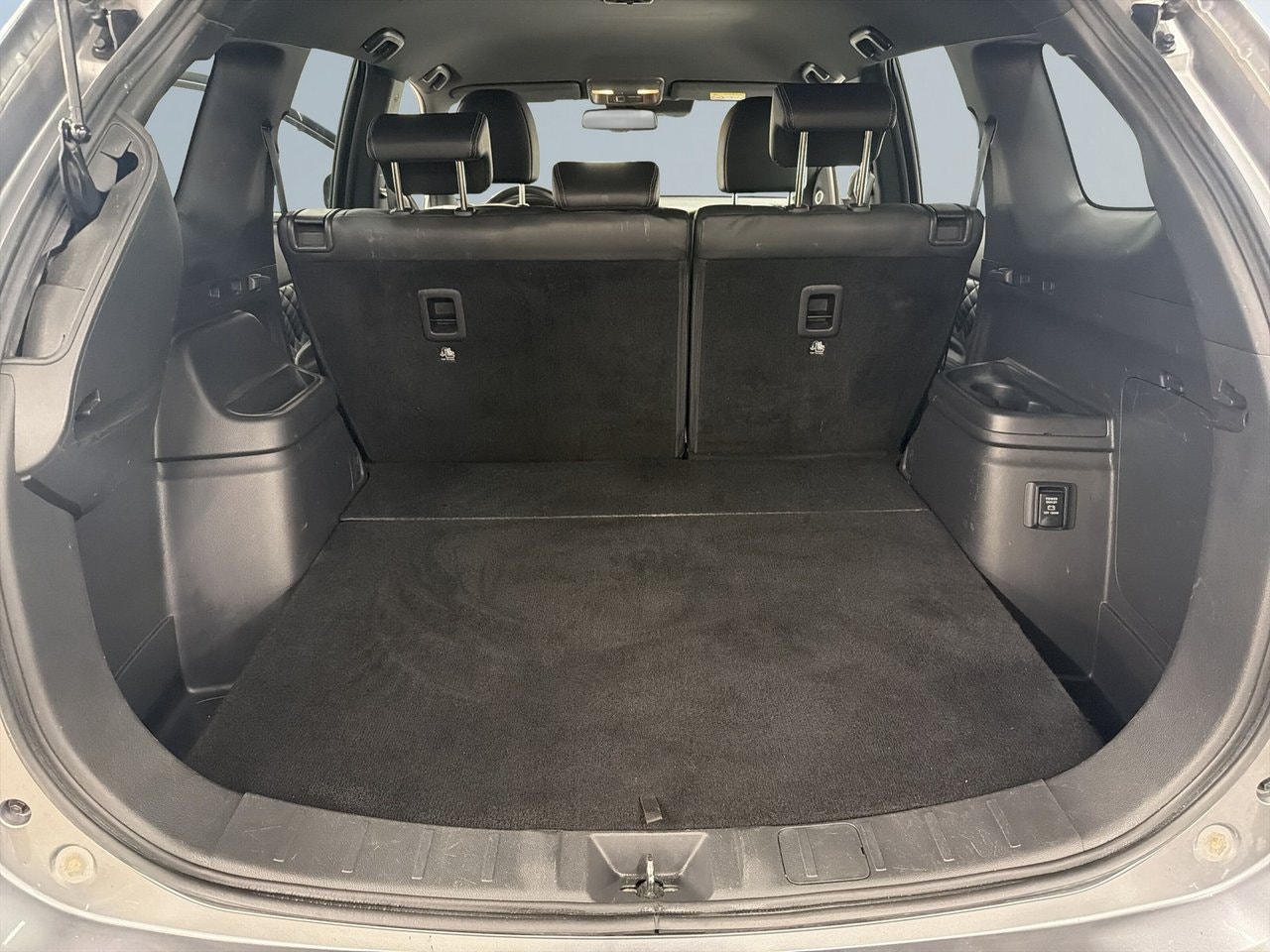 Mitsubishi Outlander PHEV CVT, 224hp, 2020