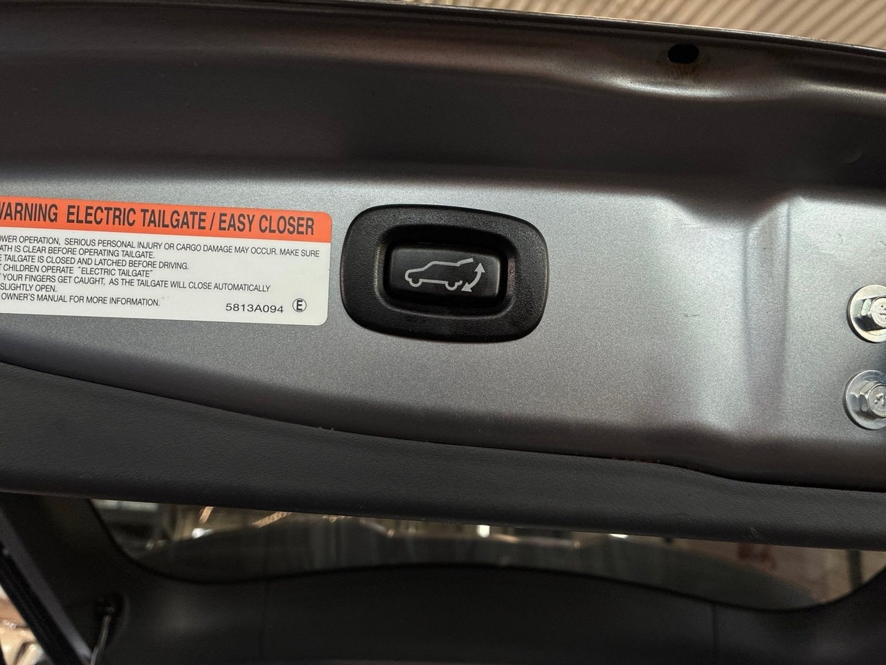 Mitsubishi Outlander PHEV CVT, 224hp, 2020