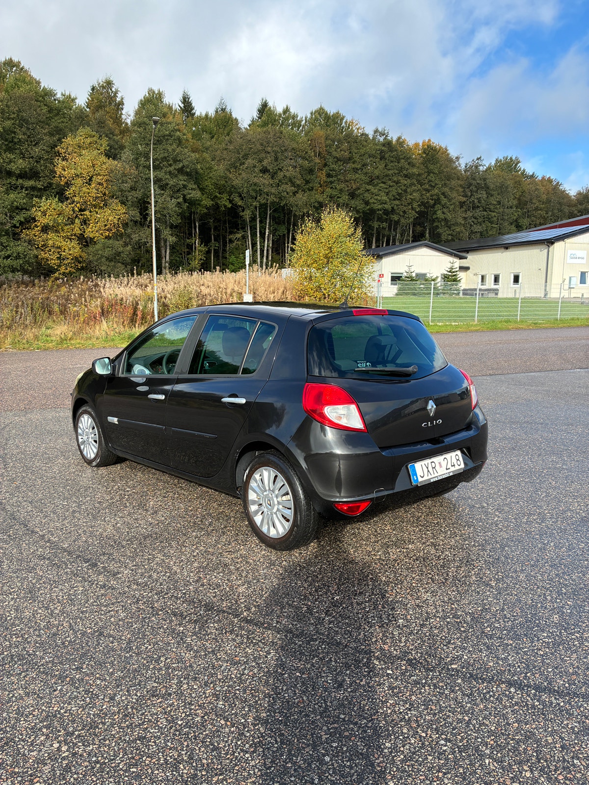 Renault Clio 5-door Hatchback 1.2 E85 Manual, 5-trins, 75ps, 2010