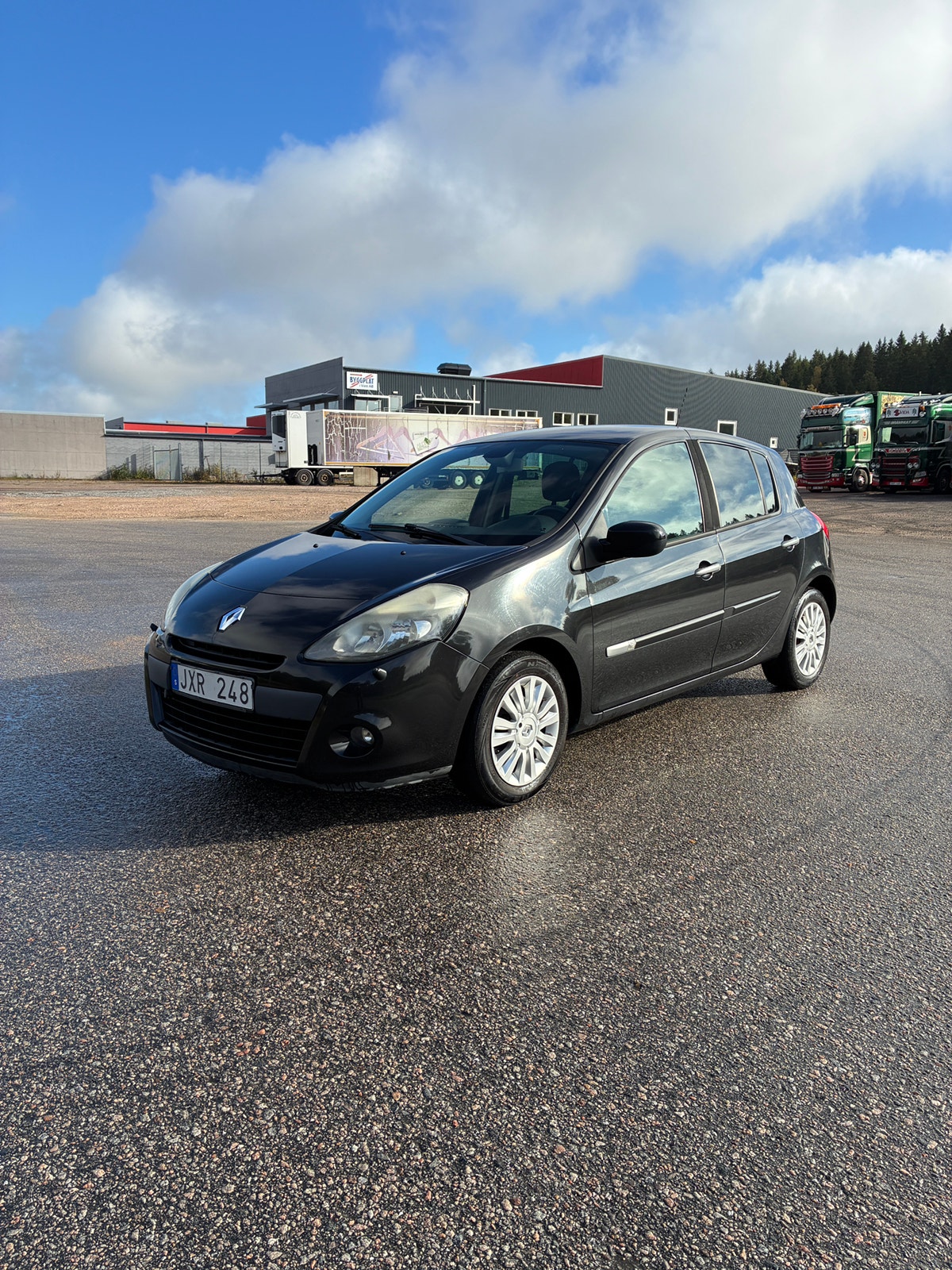 Renault Clio 5-door Hatchback 1.2 E85 Manual, 5-trins, 75ps, 2010