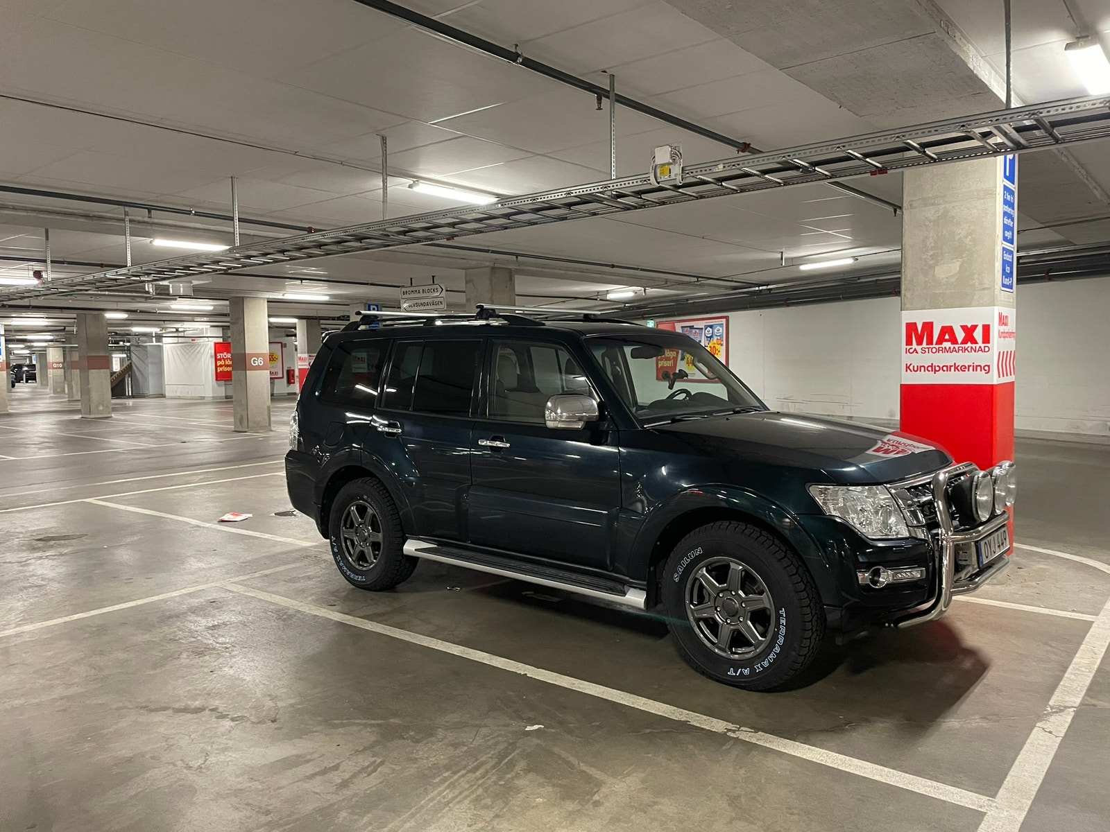 Mitsubishi Pajero 5-door 3.2 Di-D 4WD Automatic, 190hp, 2016