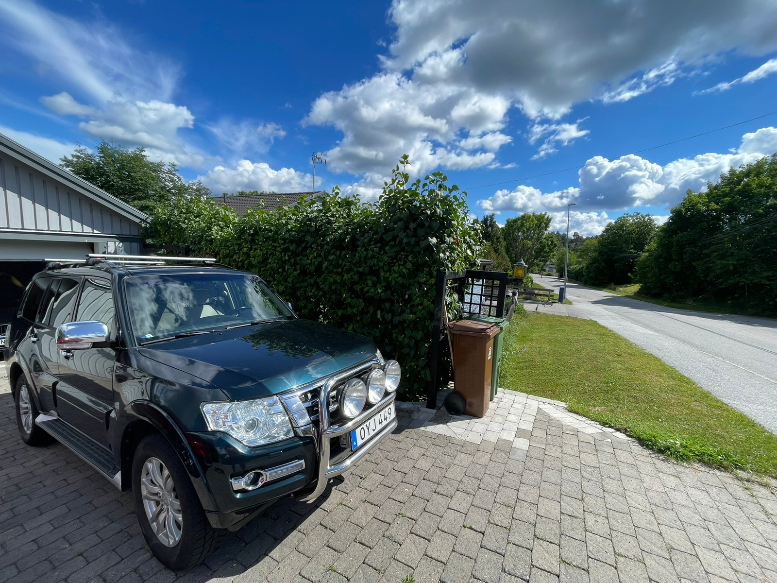 Mitsubishi Pajero 5-door 3.2 Di-D 4WD Automatic, 190hp, 2016