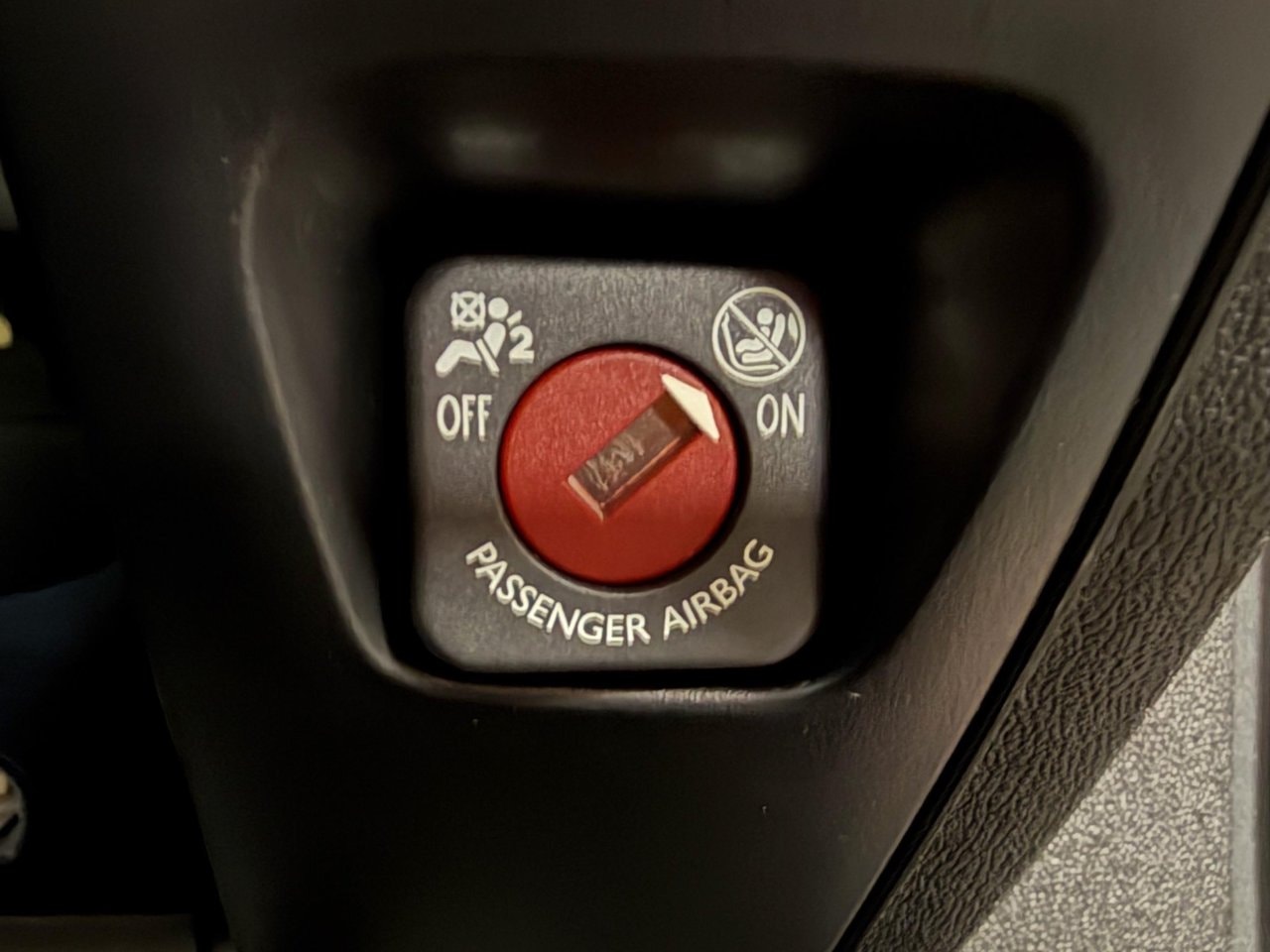 Peugeot 2008 1.2 PureTech 130 EAT, 131hp, 2019