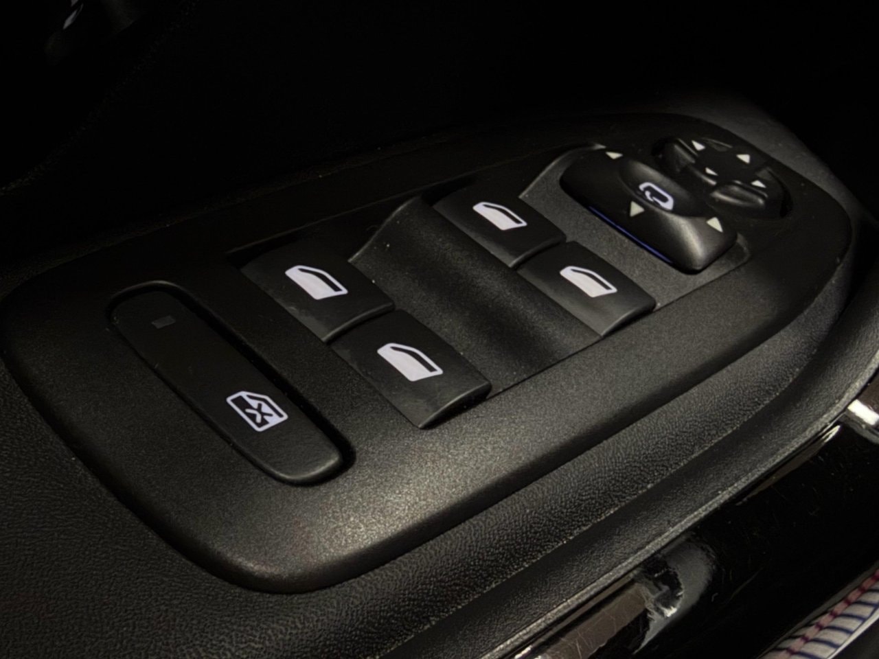 Peugeot 2008 1.2 PureTech 130 EAT, 131hp, 2019